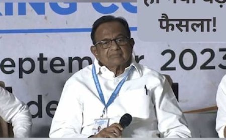 सनातन धर्म के विरोध से सहमे कांग्रेस नेता? CWC की बैठक में दिखी सुगबुगाहट