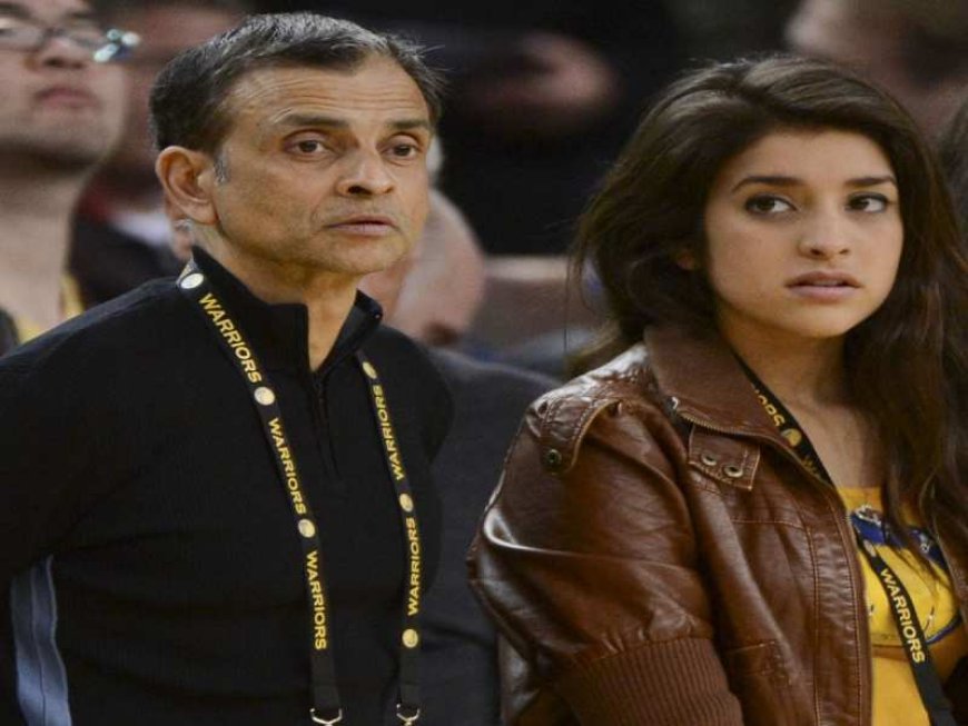 विराट कोहली का वो बड़ा फैन, जिसने RCB से 10 गुना ज्यादा वैल्यू वाली टीम खरीद डाली