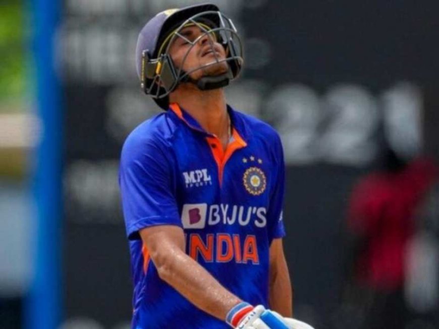 सेमीफाइनल में पहुंची टीम इंडिया, श्रीलंका को 302 रनों से हराया