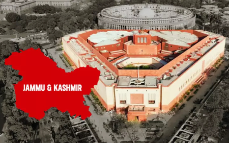 लोकसभा ने जम्मू-कश्मीर रिजर्वेशन बिल, जम्मू-कश्मीर पुनर्गठन (संशोधन) विधेयक पारित किया