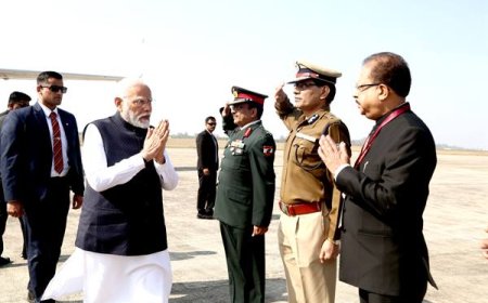 प्रधानमंत्री श्री नरेंद्र मोदी का भोपाल पहुँचने पर हार्दिक स्वागत