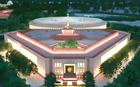 संसद में चुनाव आयुक्तों की नियुक्ति पर विधेयक पारित; सीजेआई को चयन पैनल से हटाया गया