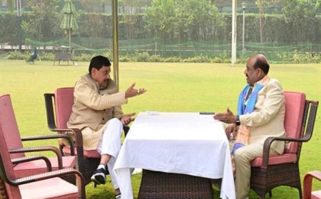 मुख्यमंत्री डॉ. मोहन यादव की लोकसभा अध्यक्ष श्री ओम बिड़ला से शिष्टाचार भेंट