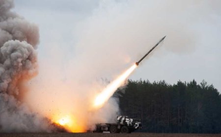 US आर्मी ने हूतियों को दिया मुंह तोड़ जवाब, कई मिसाइलें और ड्रोन मार गिराए