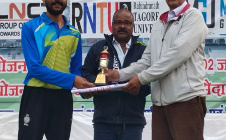 मशरूम वर्ल्ड मास्टर्स एवं सीनियर्स कप क्रिकेट प्रतियोगिता रोमांचक मैच मे आरसीसी ने फेथ क्रिकेट क्लब को 10 रन से हरा किया फाइनल मे प्रवेश