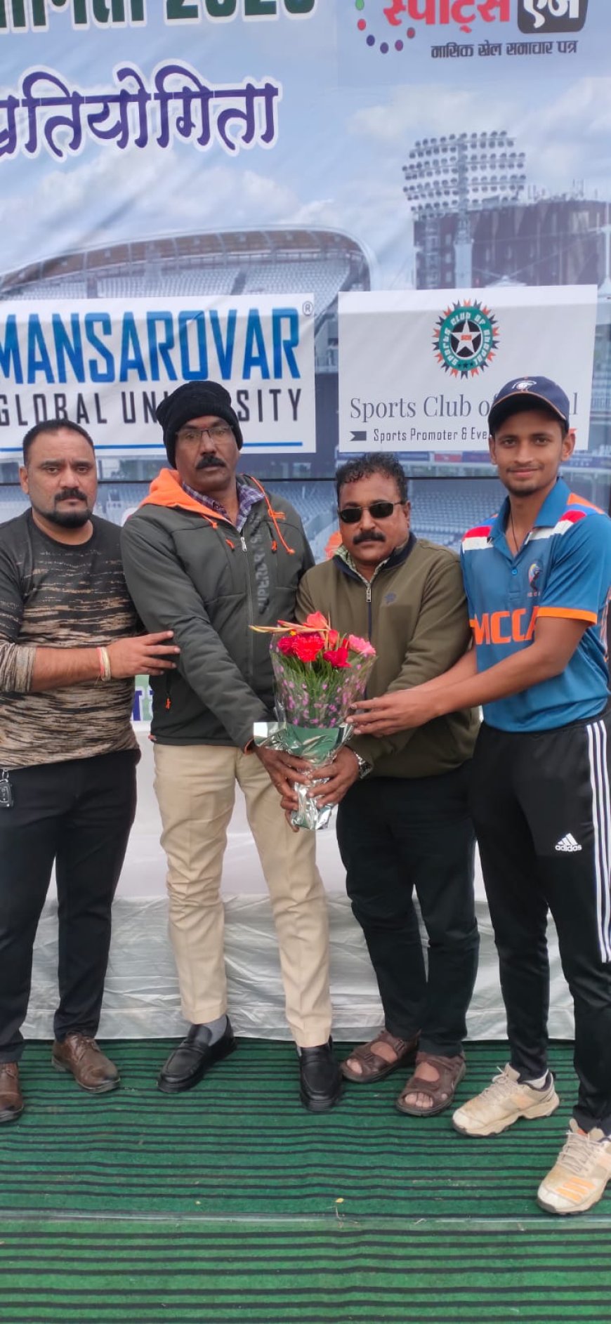 द्वितीय मशरूम वर्ल्ड सीनियर्स कप  क्रिकेट प्रतियोगिता* *एम सी सी ए ने वी एस अकादमी को 49 रन से हराया