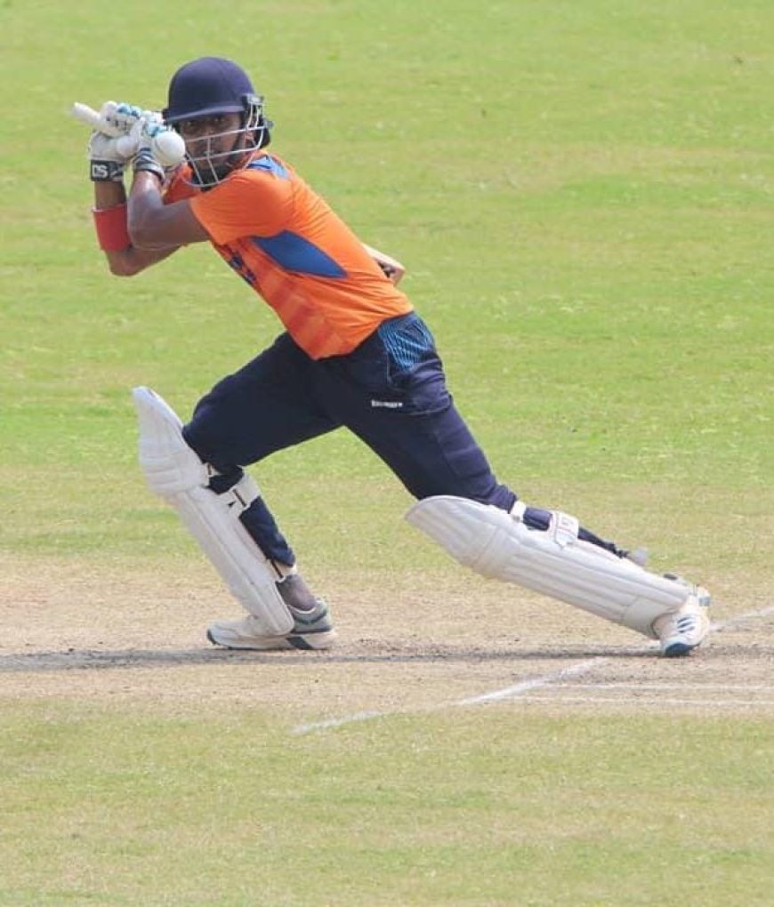 मशरूम वर्ल्ड मास्टर्स एवं सीनियर्स कप  क्रिकेट प्रतियोगिता* *फेथ क्रिकेट क्लब ने अंकुश के दोहरे प्रदर्शन से अकीरा क्रिकेट अकादमी को 152 रन से जबकि आईपीसीए ने कस्तूरबा मास्टर्स को 98 रन से हराया आकाश सिंह की शानदार हेट्रिक