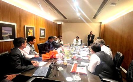 मुख्यमंत्री डॉ. यादव ने डेयरी किसानों को दूध की सही कीमत दिलाने केलिए सांची और अमूल की संयुक्त बैठक ली