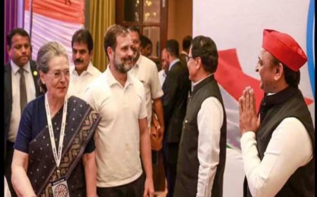 अखिलेश यादव ने किया कांग्रेस से गठबंधन, सपा ने दीं 11 सीटें