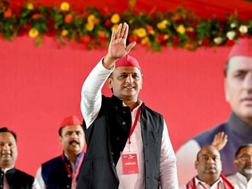 सपा ने जारी की 16 लोकसभा कैंडिडेट की लिस्ट तो भड़की कांग्रेस, अखिलेश बोले-टेंशन न लें, आराम से होगा गठबंधन