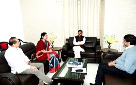 इंडस्ट्री को आकर्षित करते हैं रेलवे और एयरपोर्ट-उप मुख्यमंत्री श्री शुक्ल