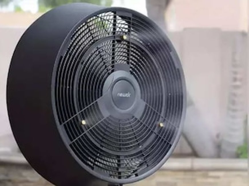 पानी की फुहार फेंकता है ये खास फैन, 47 डिग्री की गर्मी मिनटों में हो जाएगी छूमंतर