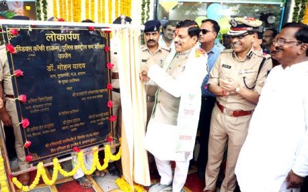 मुख्यमंत्री डॉ. यादव ने उज्जैन में इंडियन कॉफी हाउस का शुभारंभ किया