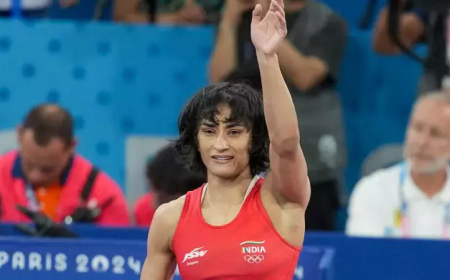 पेरिस ओलंपिक में संयुक्त रजत पदक के लिए विनेश फोगट की याचिका को CAS ने स्वीकार किया