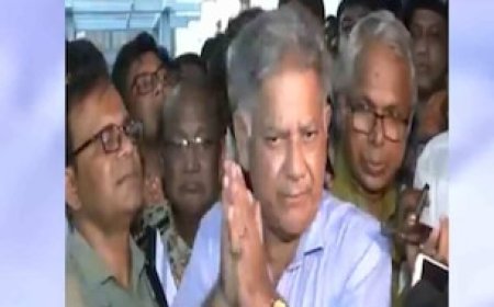 बांग्लादेश के गृह मंत्री ने हाथ जोड़कर मांगी हिंदू समुदाय से माफी, कही ये बात