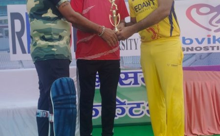 स्व. श्री कैलाश सारंग स्मृति आठवीं मास्टर्स कप क्रिकेट प्रतियोगिता