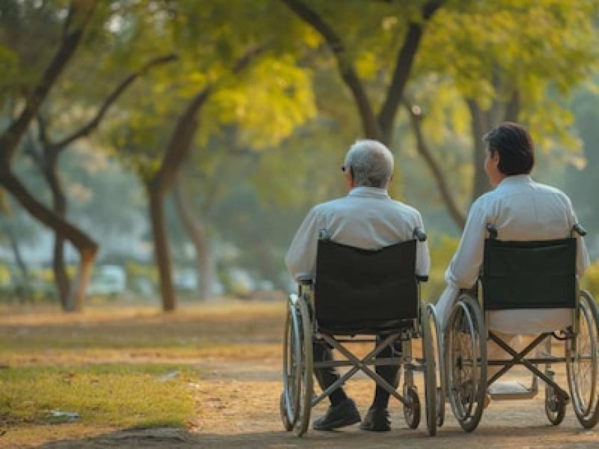 आपकी उम्र भी 70 प्लस है तो फ्री कराएं इलाज, बस इस कार्ड को कर लें डाउनलोड