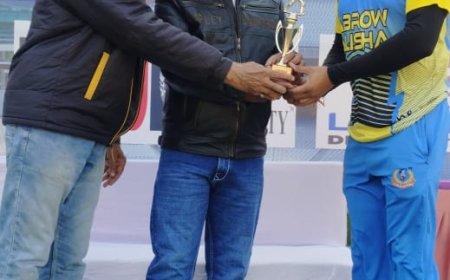 स्व. श्री कैलाश सारंग स्मृति आठवीं मास्टर्स कप क्रिकेट प्रतियोगिता : कॉर्पोरेट ग्रुप मे एम पी -03 इन ने सुपर हिटर्स को 8 विकेट से हराया