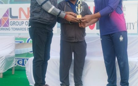 स्व. श्री कैलाश सारंग स्मृति आठवीं मास्टर्स कप क्रिकेट प्रतियोगिता : वेटरन ग्रुप मे डॉ० सुशील सिंह ठाकुर की घातक गेन्दबाज़ी से मयंक चतुर्वेदी अकादमी मास्टर्स ने भोपाल स्ट्राइकर्स को हराया                            इंटरक्लब ग्रुप मे रोमांचक मैच मे एनसीसीसी ने फेथ क्रिकेट अकादमी को 3 विकेट से हराया