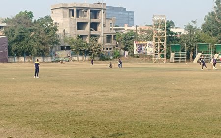 स्व. श्री कैलाश सारंग स्मृति आठवीं मास्टर्स कप क्रिकेट प्रतियोगिता : प्रदर्शन मैच में भोपाल स्ट्राइकर्स ने अल्हम्द क्रिकेट वॉरियर्स को 76 रन से हराया