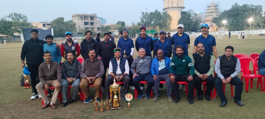 स्व. श्री कैलाश सारंग स्मृति आठवीं मास्टर्स कप क्रिकेट प्रतियोगिता : वेटरन ग्रुप मे मयंक मास्टर्स ने सेंट्रल स्ट्राइकर्स इन्दौर को 99 रन से हरा किया ख़िताब पर कब्ज़ा जबकि इंटरक्लब मे फेथ क्रिकेट क्लब ने एनसीसीसी को हरा किया ख़िताब पर कब्ज़ा