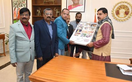 मुख्यमंत्री डॉ. यादव ने वर्ष-2025 के शासकीय कैलेंडर का विमोचन किया