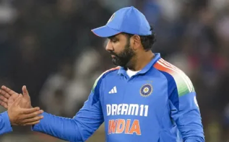 इन 3 प्लेयर्स ने बेंच पर बैठकर काटा पूरा टूर्नामेंट, कप्तान रोहित शर्मा ने नहीं दिया एक मौका