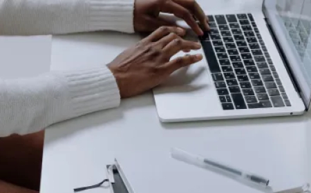 SBI Internship 2025: SBI में करना है इंटर्नशिप तो न जानें दे ये मौका, स्टाइपेंड भी मिलेगा