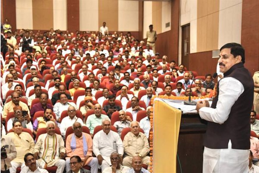 दूसरों से थोडा हटके तो हैं मुख्यमंत्री मोहन यादव