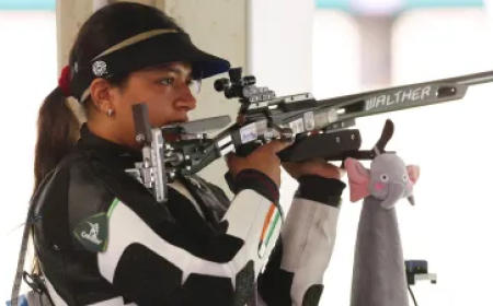 शूटिंग वर्ल्ड कप में सिफत कौर समरा ने लहराया तिरंगा, सीधे गोल्ड मेडल पर साधा निशाना