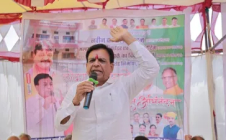 मध्य प्रदेश के मंत्री विजय शाह के बाद अब डिप्टी सीएम जगदीश देवड़ा का विवादित बयान, सेना को लेकर दी ओछी टिप्पणी