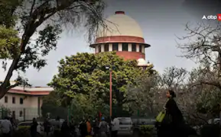 असम सरकार की 'पुश बैक' नीति के खिलाफ याचिका सुप्रीम कोर्ट ने नहीं सुनी, बिना उचित कानूनी प्रक्रिया के लोगों को बांग्लादेश भेजने का है आरोप