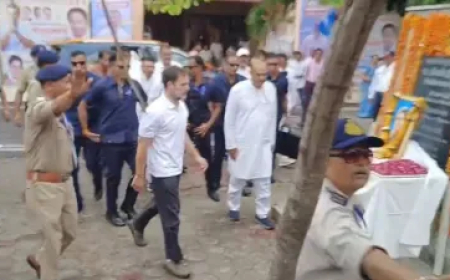 अब 'जूता विवाद' में फंसे राहुल गांधी, CM मोहन यादव बोले- मुझे ठीक नहीं लगा, यह हमारे संस्कार के खिलाफ