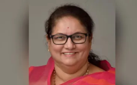 महाराष्ट्र में कांग्रेस को झटका, पूर्व CM की बहू ने सैकड़ों कार्यकर्ताओं के साथ BJP ज्वाइन की