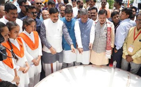 मुख्यमंत्री डॉ. यादव बने शिक्षक