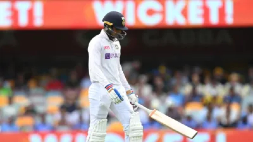 पहले ही मैच में मनमानी पर उतारू हुए कप्तान शुभमन गिल, इस खिलाड़ी को नहीं दिया भाव, देखता ही रह गया