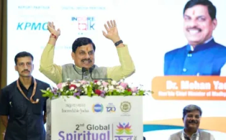 ग्लोबल टूरिज्म का सेंटर होगा उज्जैन, सीएम मोहन यादव ने कहा- 'हमारे देवालय भी हो सकते हैं लोकतंत्र का आधार'
