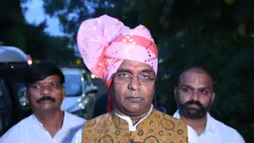 MP: भोपाल में मस्जिदों लेकर विवाद, वक्फ बोर्ड का पहुंचा हाईकोर्ट, हिंदू संगठन अड़े, मंत्री विश्वास सारंग क्यो बोले?