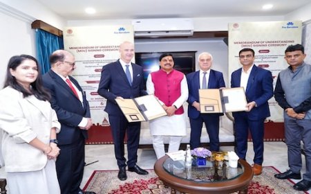 MP में बनेगा अंतर्राष्ट्रीय स्तर का कन्वेंशन सेन्टर; CM की मौजूदगी में फीरा बार्सिलोना इंटरनेशनल से हुआ MoU