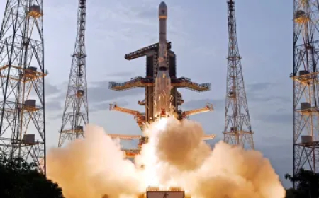 अंतरिक्ष छोड़िए, भारत अब चांद पर भेजेगा इंसान; ISRO चीफ ने बता दी पूरी टाइमलाइन