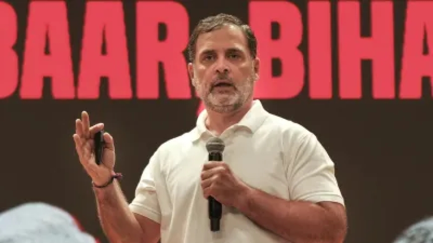 राहुल गांधी के खिलाफ 272 पूर्व जजों-नौकरशाहों ने खोला मोर्चा, चुनाव आयोग की विश्वसनीयता पर सवाल उठाने के लिए लगाई फटकार