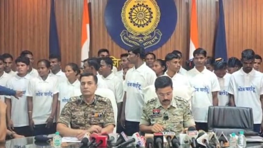 बहुत बड़ा सरेंडर! 37 नक्सलियों ने डाले हथियार; 27 पर था ₹65 लाख का इनाम, दो साल में 2,200 ने किया समर्पण