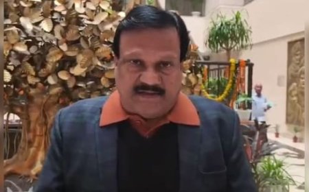 बीजेपी सरकार मूर्खों की जमात', कांग्रेस नेता सज्जन वर्मा का विवादित बयान; भाजपा ने कहा- वो खुद दुर्जन सिंह है