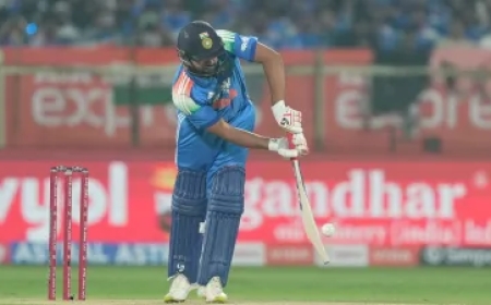 रोहित शर्मा ने कब खेला था विजय हजारे ट्रॉफी का आखिरी मैच? सालों पहले हिटमैन के बल्ले से निकले थे इतने रन