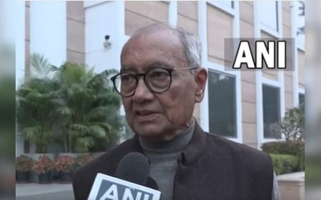 बांग्लादेश हिंसा पर दिग्विजय सिंह का विवादित बयान, कहा- जैसा अपने देश में.. वैसा ही वहां हो रहा