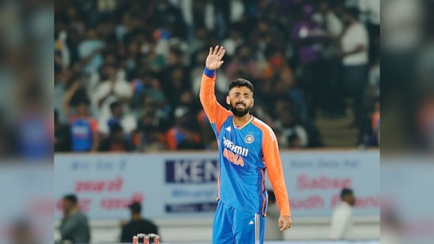 वरुण चक्रवर्ती ने रच दिया इतिहास, T20I क्रिकेट में यह रिकॉर्ड बनाने वाले बने पहले भारतीय गेंदबाज