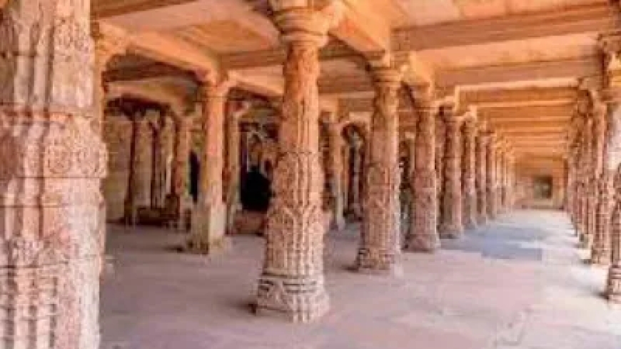 भोजशाला विवाद पर सुप्रीम कोर्ट का अहम फैसला, बसंत पंचमी को दिनभर जारी रहेगी पूजा, 1 से 3 बजे के बीच नमाज