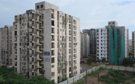 क्या अपने उद्देश्यों से भटक गया है RERA, फटकार क्यों लगा रहा है सुप्रीम कोर्ट