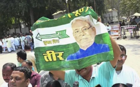 बिहार के सीएम का पद छोड़कर राज्यसभा क्यों जा रहे नीतीश? जानें JDU चीफ के इस फैसले के पीछे के मुख्य कारण