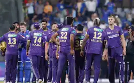 KKR का हो गया बेड़ा गर्क, हर्षित राणा के बाद एक और खूंखार गेंदबाज IPL 2026 से हुआ बाहर
